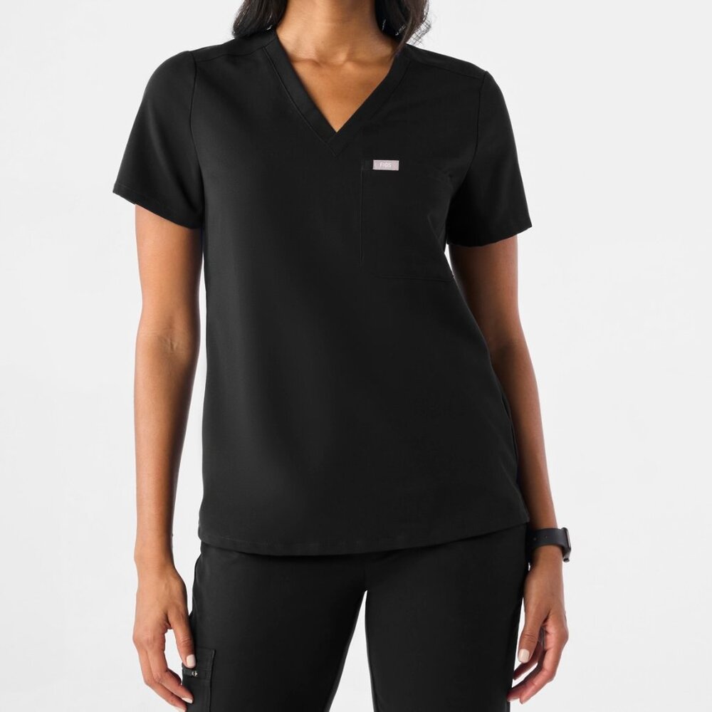FIGS Catarina Scrub Top – Black – XS – NWT